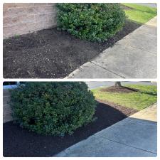 Annual-Commercial-Professional-Mulch-Installation-Performed-in-Chesterfield-MO 1